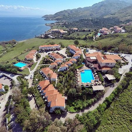 Belvedere Aeolis Hotel มิธิมนา ภายนอก รูปภาพ