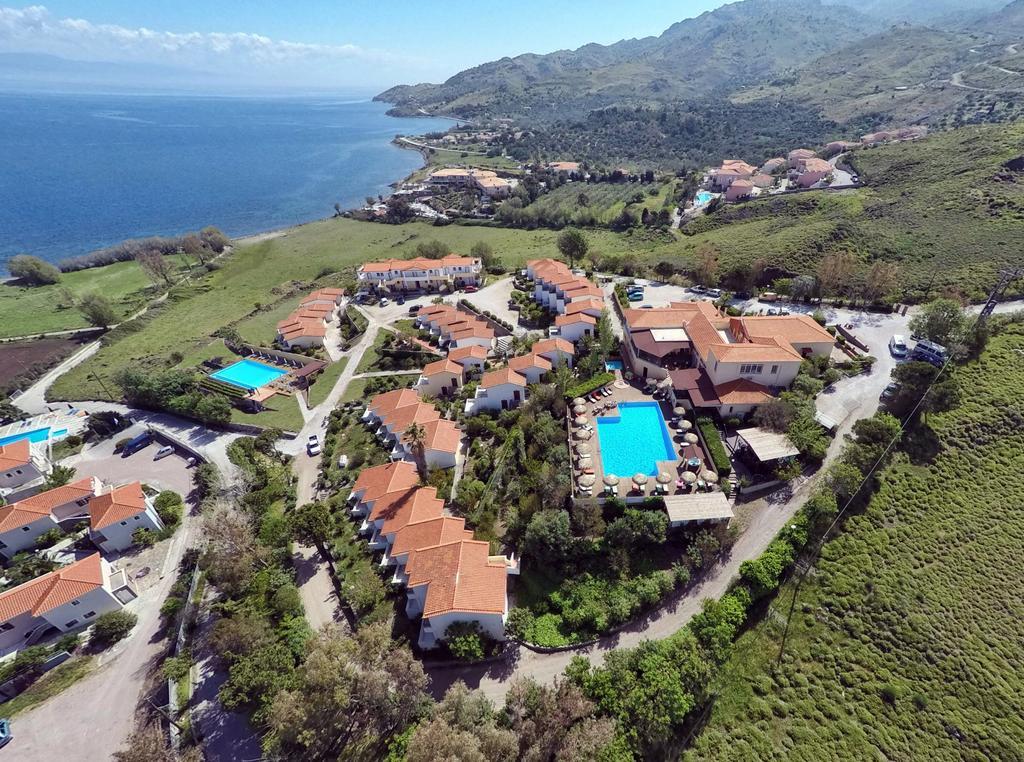 Belvedere Aeolis Hotel มิธิมนา ภายนอก รูปภาพ
