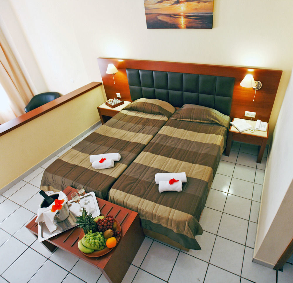 Belvedere Aeolis Hotel มิธิมนา ภายนอก รูปภาพ
